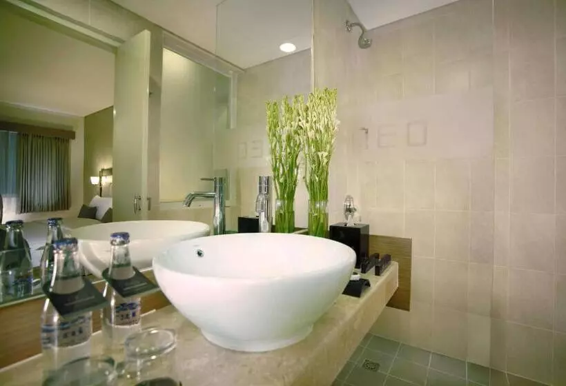 호텔 Neo Kuta Jelantik