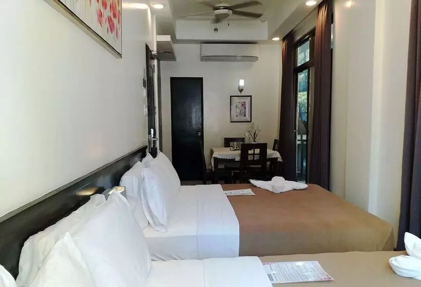 בית מלון כפרי One Crescent Place