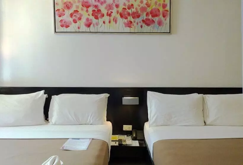 בית מלון כפרי One Crescent Place