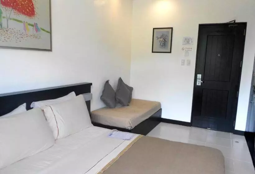 בית מלון כפרי One Crescent Place