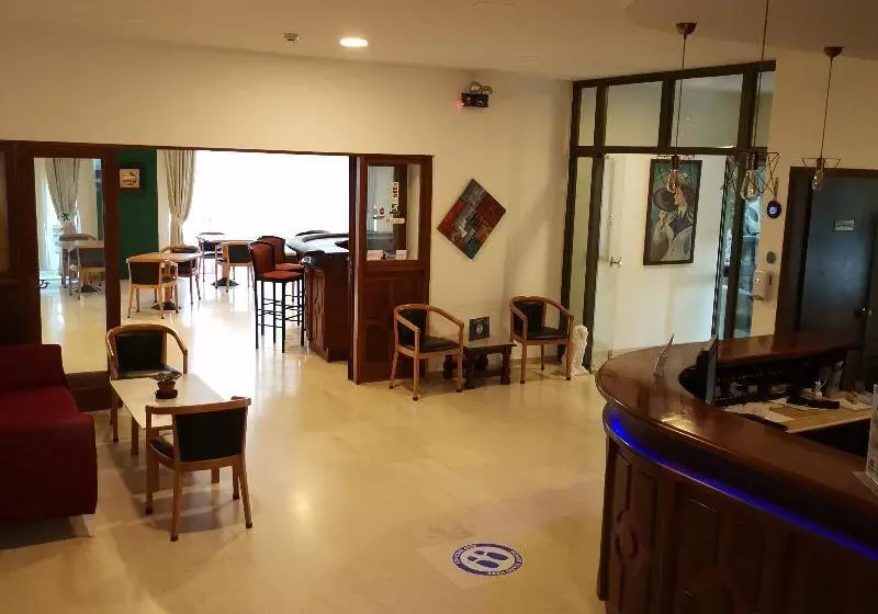 Hotel Paradise