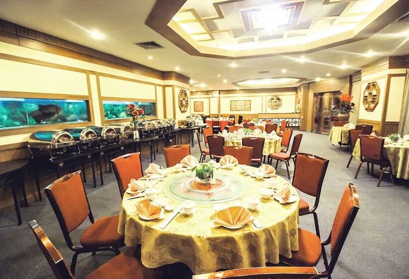 Planet Holiday Hotel & Residence