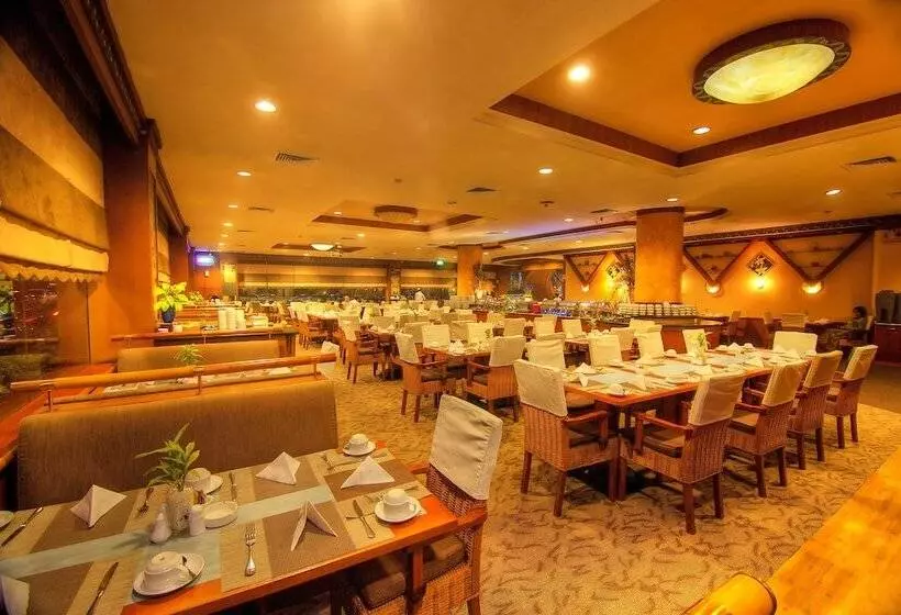 Planet Holiday Hotel & Residence