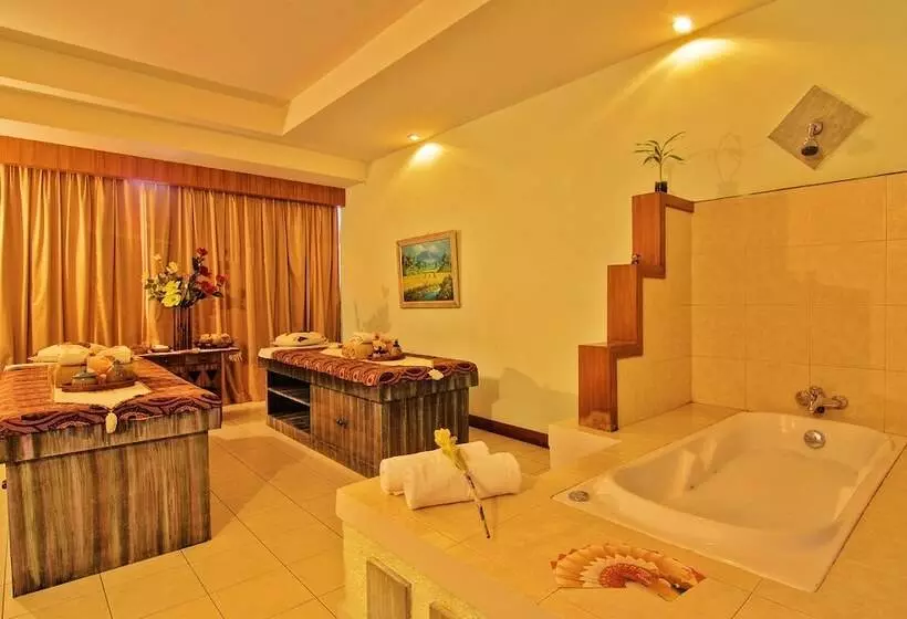 Planet Holiday Hotel & Residence