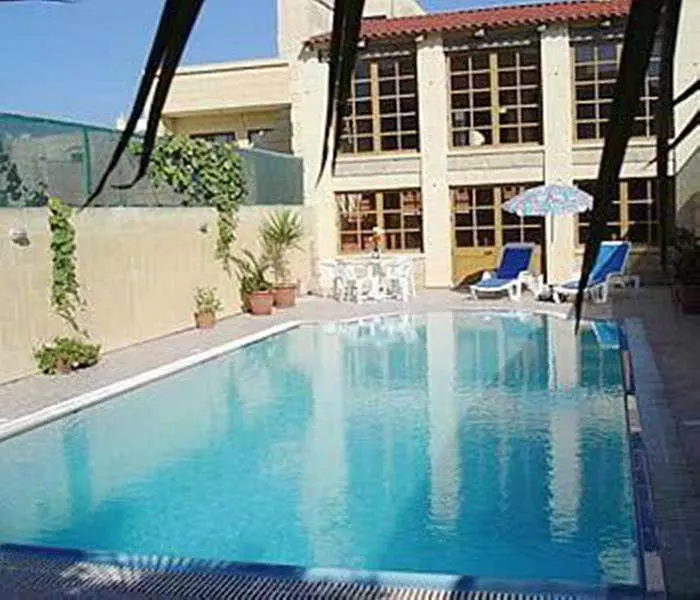 هتل روستایی Villa Dar Ta Jeffrey