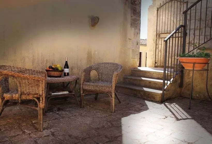 ホテル Villa Teresa