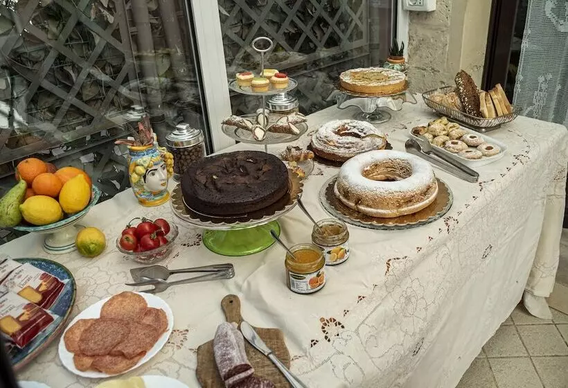 Nocleg ze śniadaniem Lakkios Charming Suites And Rooms