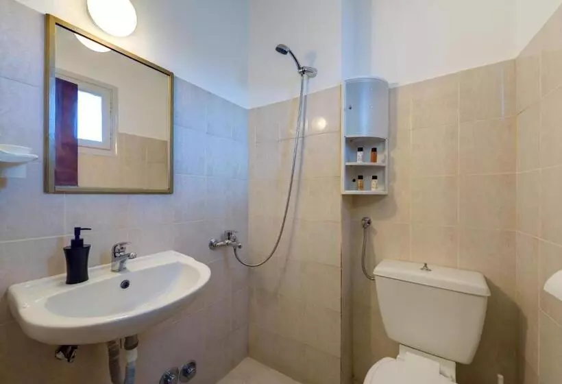 Onar Rooms & Studios