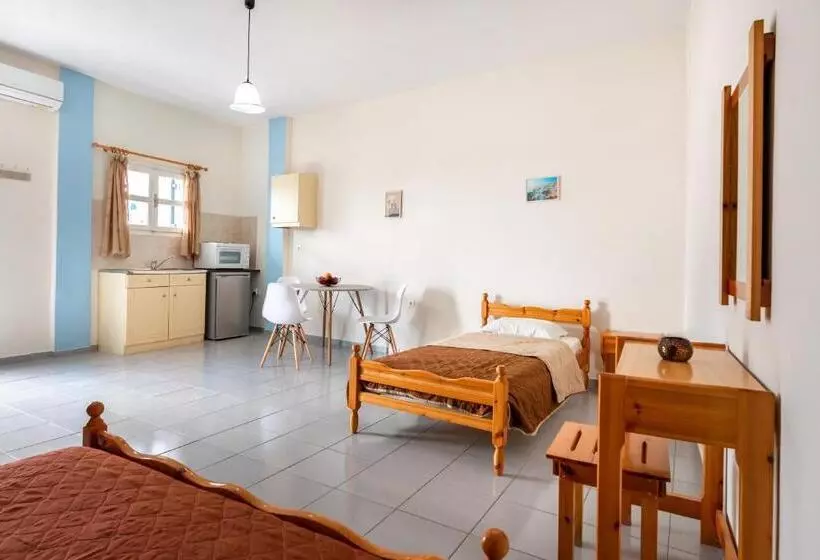 Onar Rooms & Studios