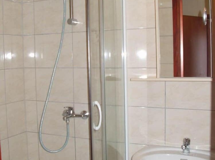 هاستل Rooms Garden