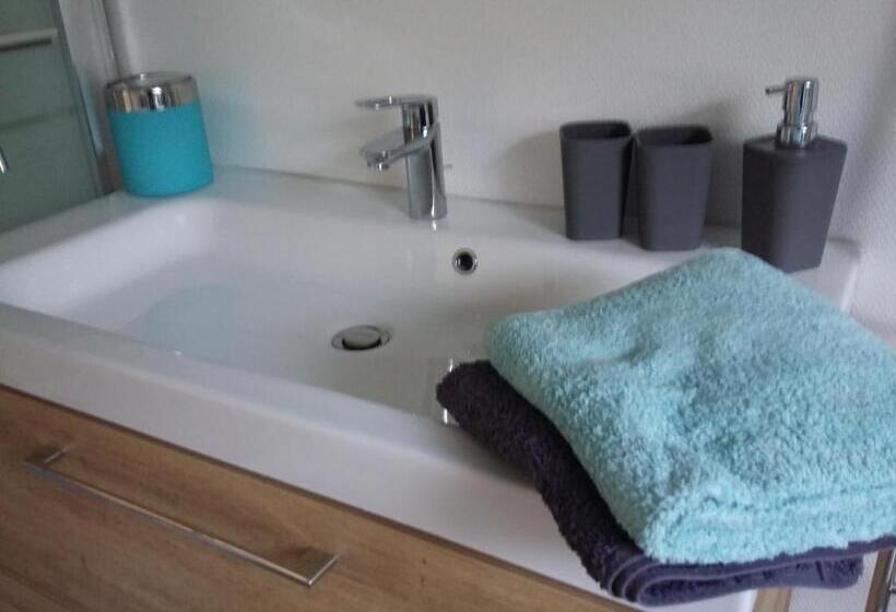 Bed and Breakfast Les Hauts De La Cluse