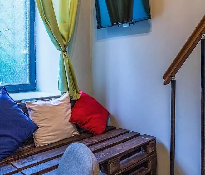 Hi Loft Apart