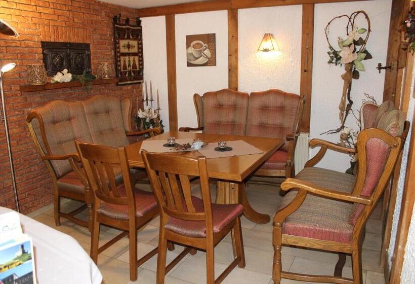 ホテル Alt Reinsport