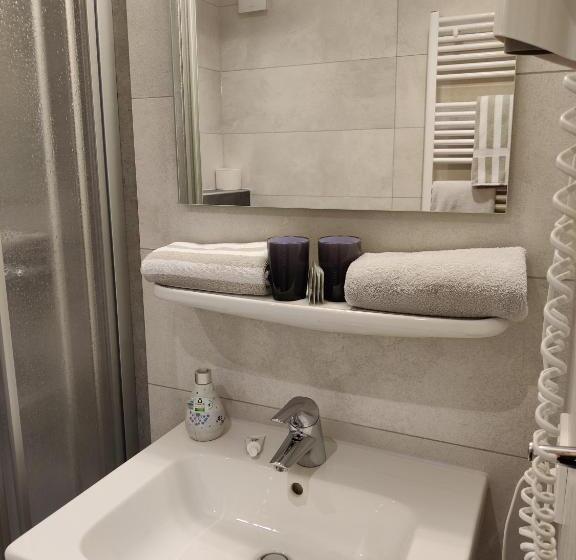 ホテル Alt Reinsport