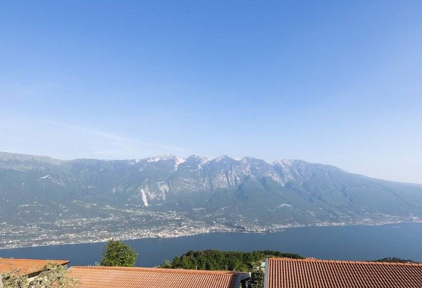 Отель Residence Pineta Campi