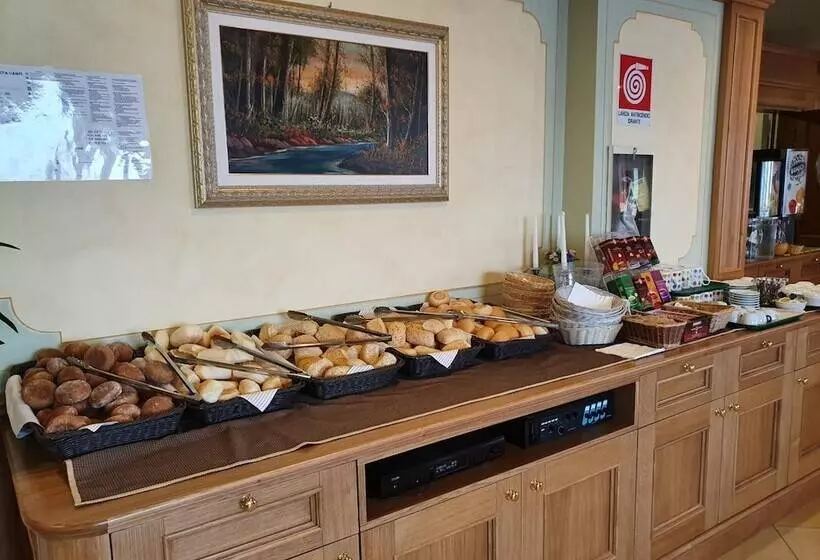 Hotelli Residence Pineta Campi