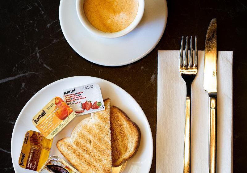 هتل Ta Tereza In Manwel Dimech