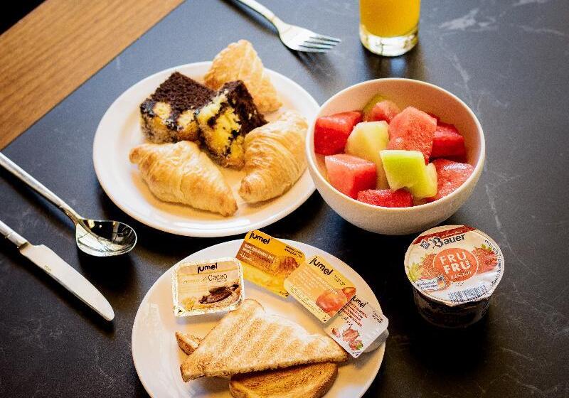 هتل Ta Tereza In Manwel Dimech