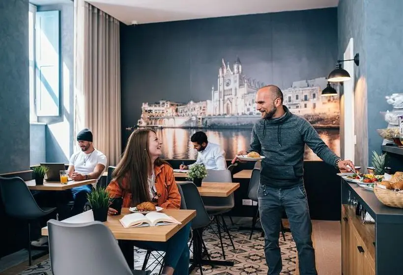 هتل Ta Tereza In Manwel Dimech