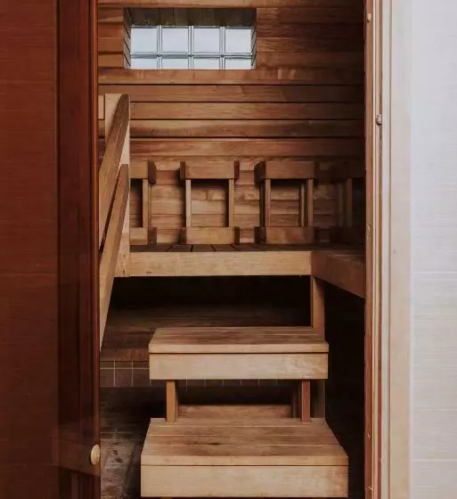 پانسیون Kevade Guesthouse With Sauna