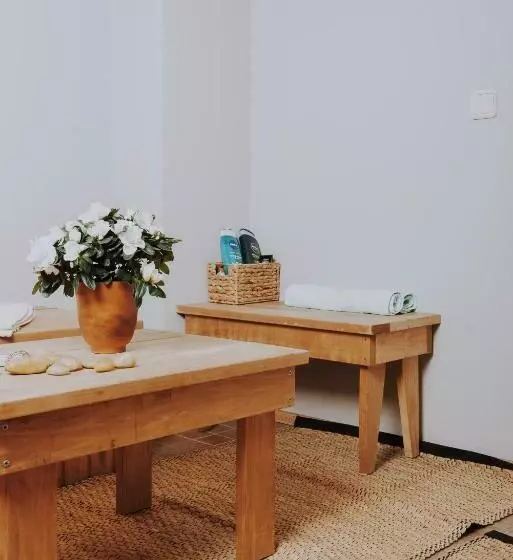 پانسیون Kevade Guesthouse With Sauna