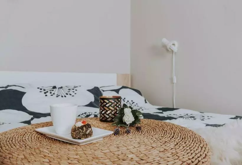 پانسیون Kevade Guesthouse With Sauna