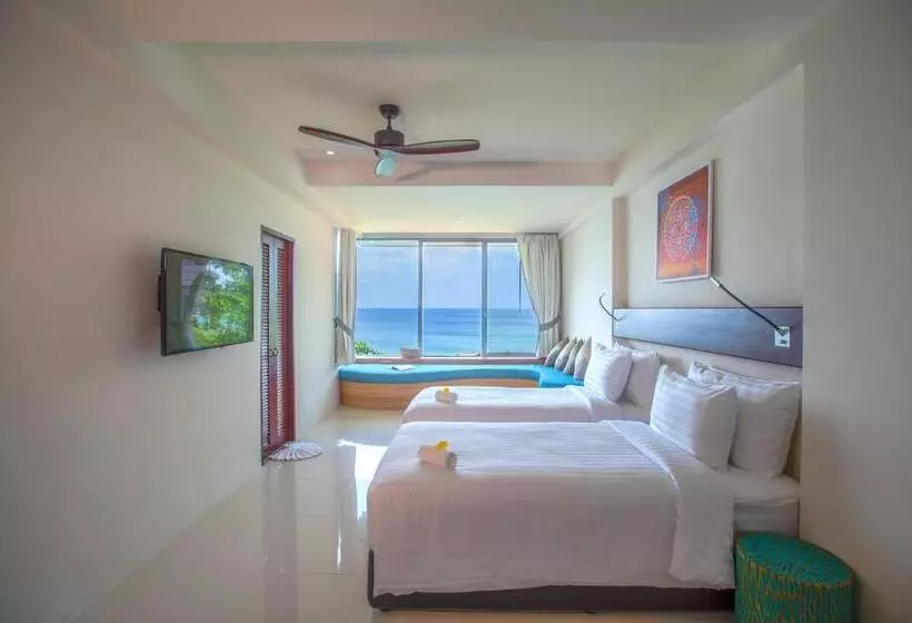 リゾートホテル Norn Talay Surin Beach Phuket