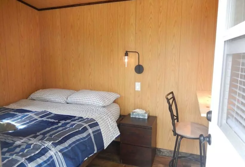 Wanderer S Inn Backpackers Hostel