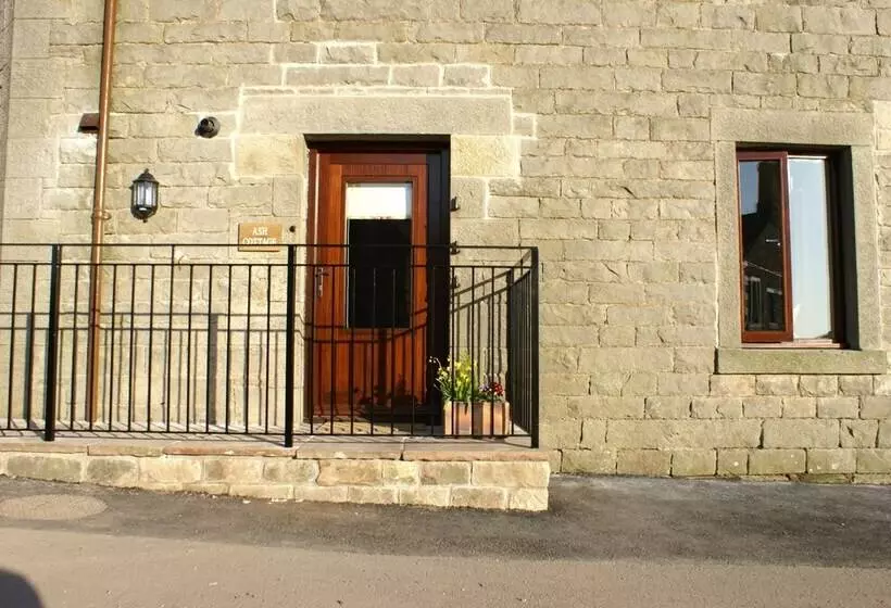 Ash Cottage