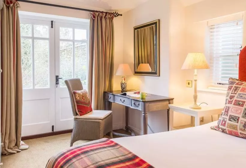 مسافرخانه Old Swan