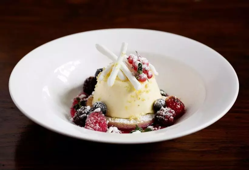 مسافرخانه Old Swan