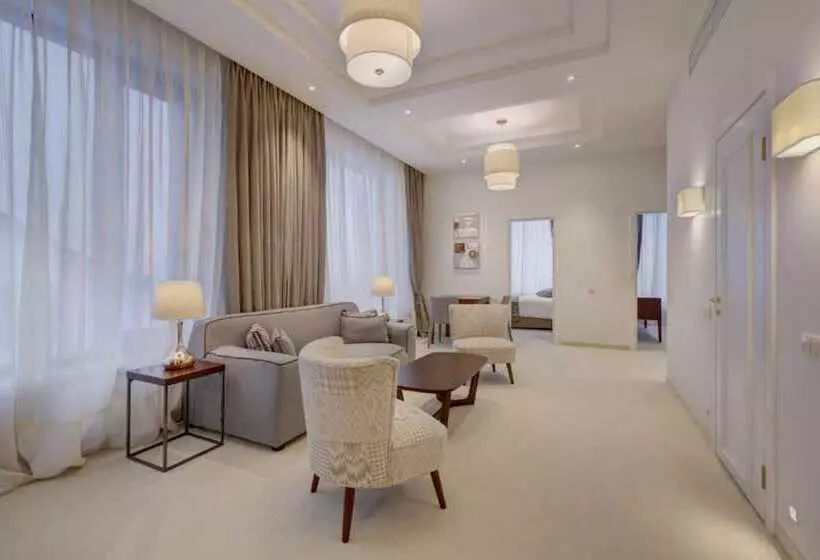 ホテル Apartments By Palmira Business Club