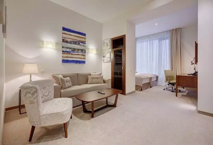 ホテル Apartments By Palmira Business Club