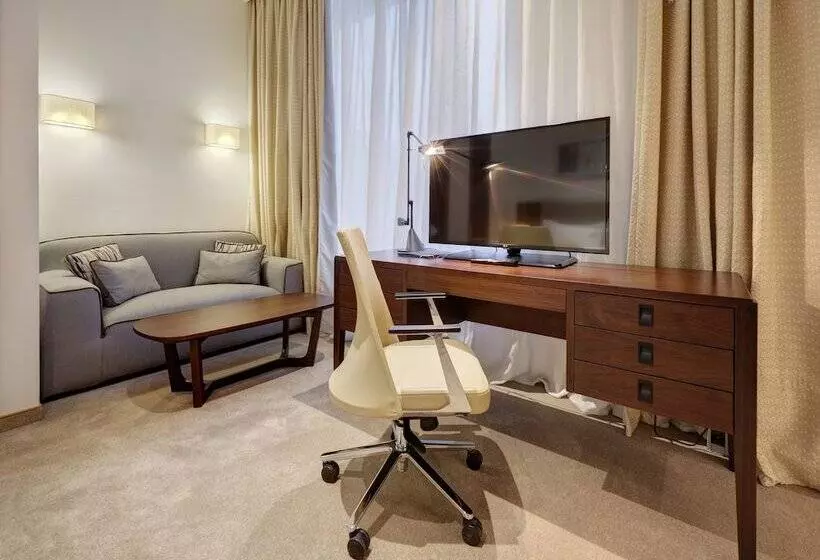 ホテル Apartments By Palmira Business Club