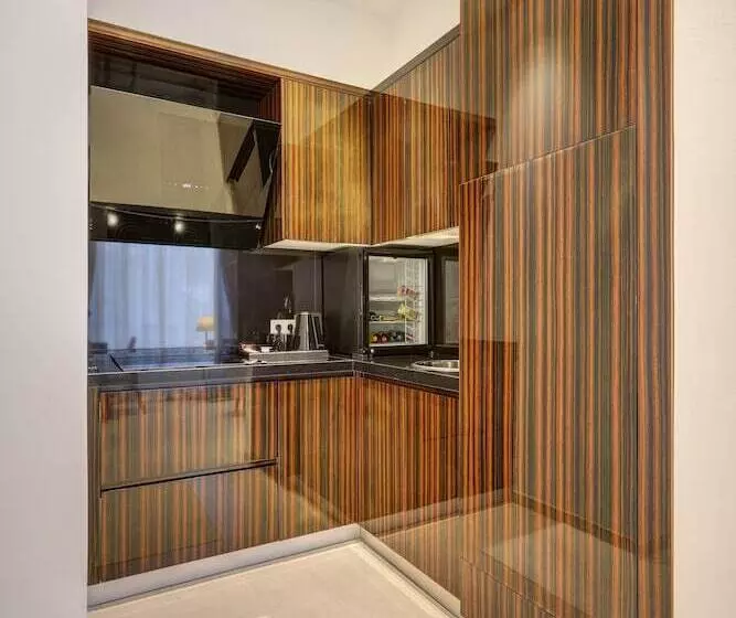 ホテル Apartments By Palmira Business Club