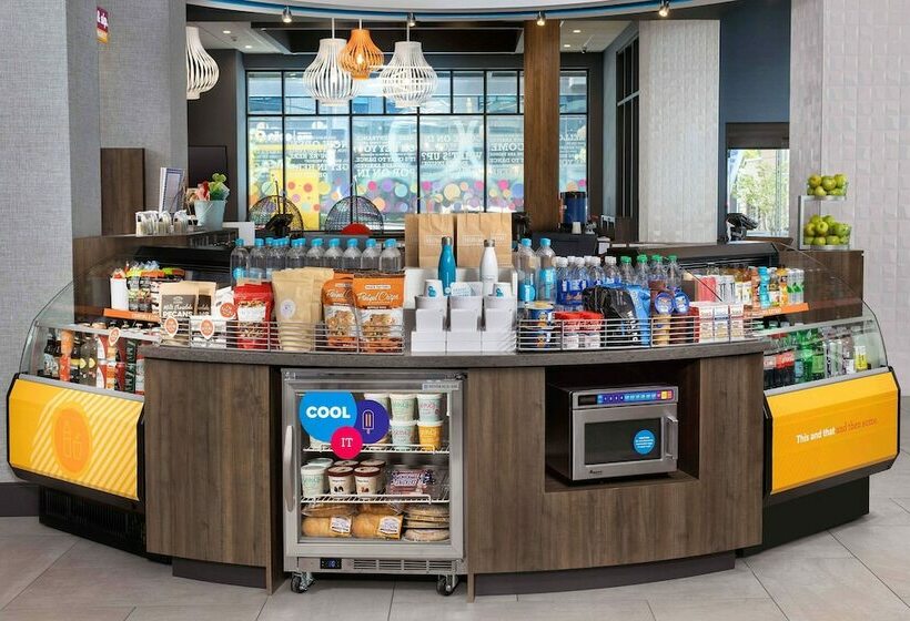 هتل Tru By Hilton Nashville Downtown Convention Center