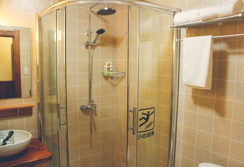 Pensjonat Moganshan Wild House