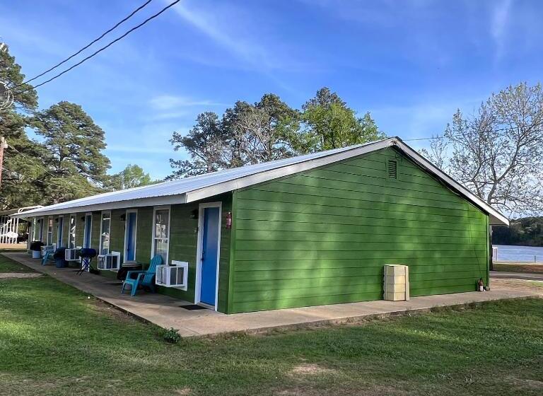 Alpine Lakeview Motel Room Wifi,sandy Beach Boat Ramp,pier,marina,bath House With Laundromat