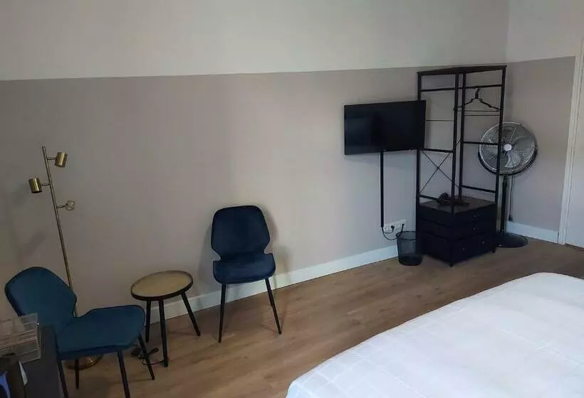 Hotelli De L Empereur