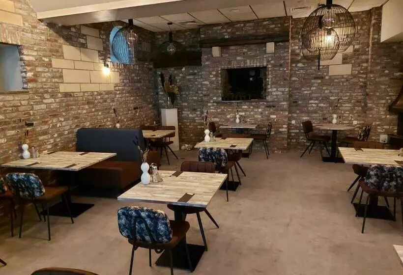 Hotelli De L Empereur