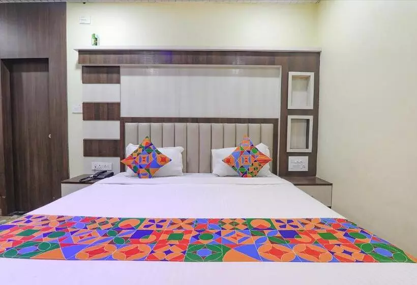 Fabhotel Saumendra