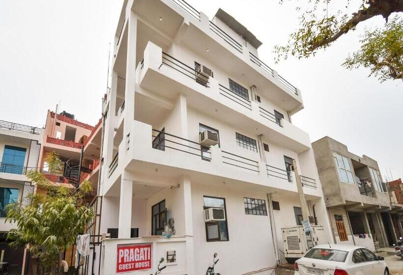 هتل O Pragati Inn