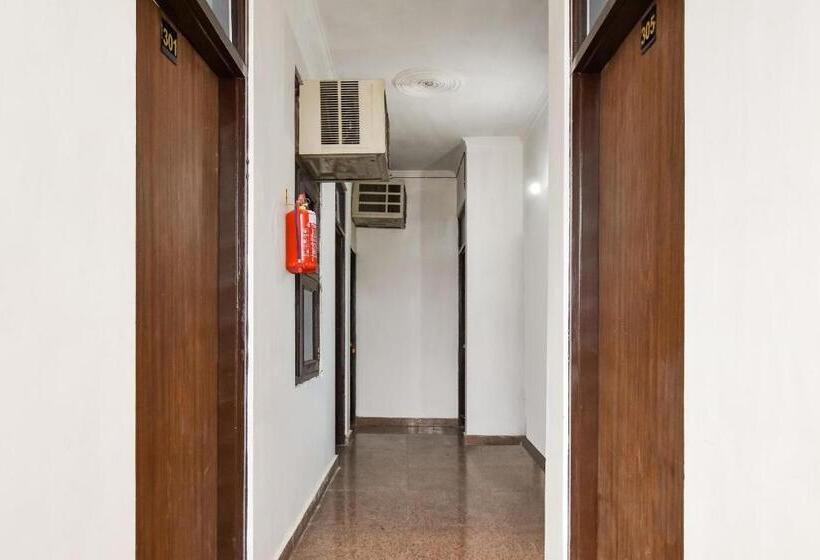 هتل O Pragati Inn