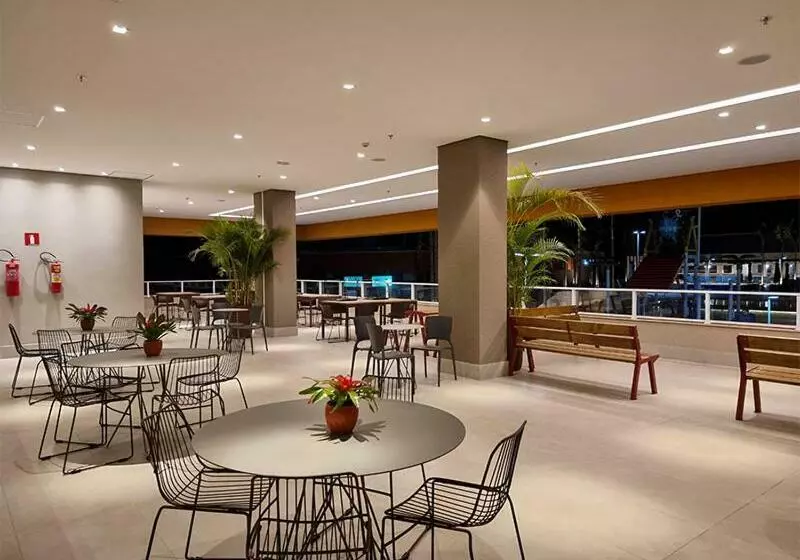 هتل Solar Das Aguas Park