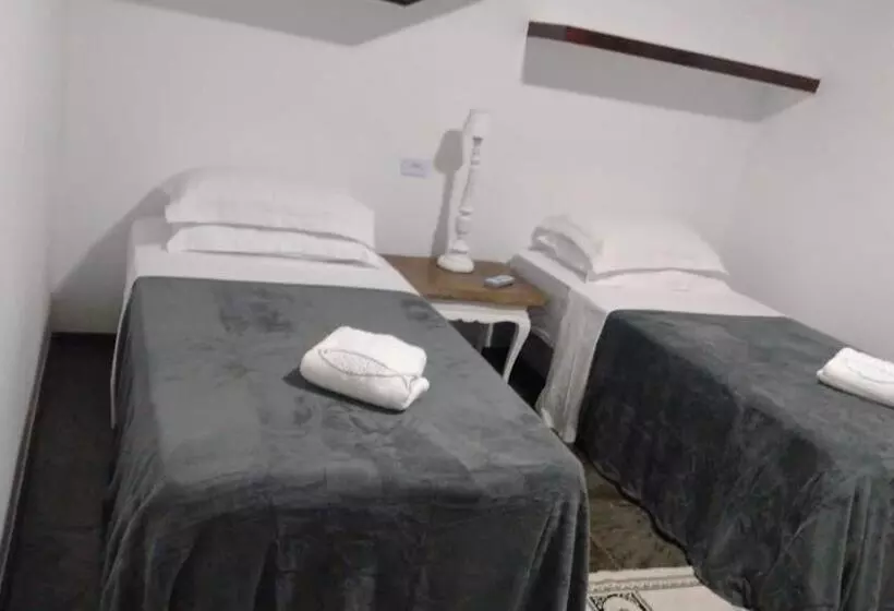 پانسیون Almas Gêmeas Quarto Casal