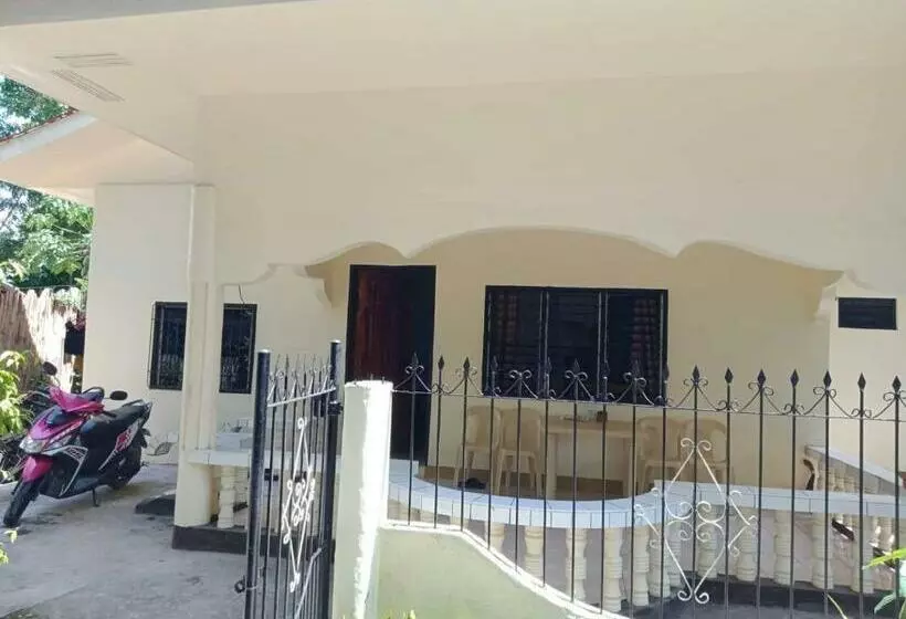 پانسیون Fontelo Bungalow Guest House