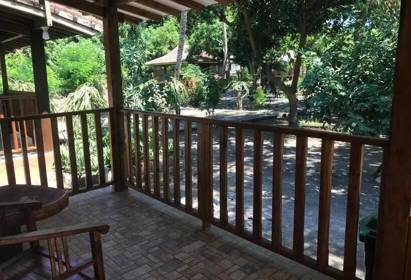 ペンション Gili Lampu Guest House