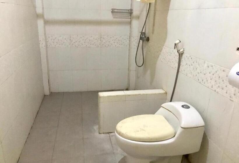 Panzió Gili Lampu Guest House