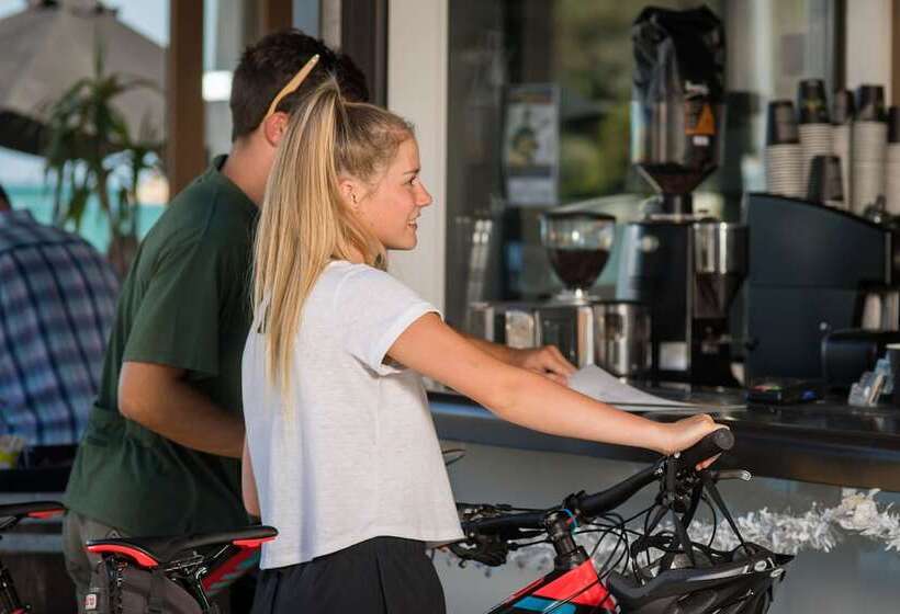 منتجع Kaiteriteri Reserve Cabins