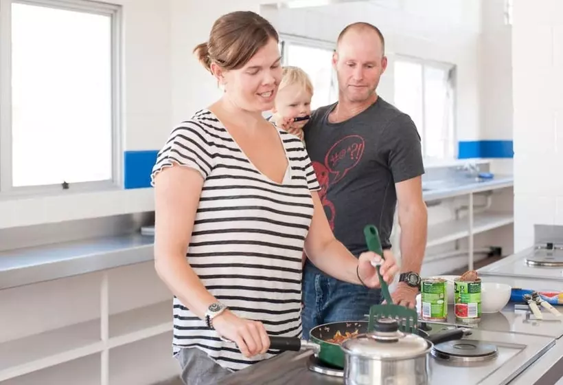 Lomakeskus Kaiteriteri Reserve Cabins
